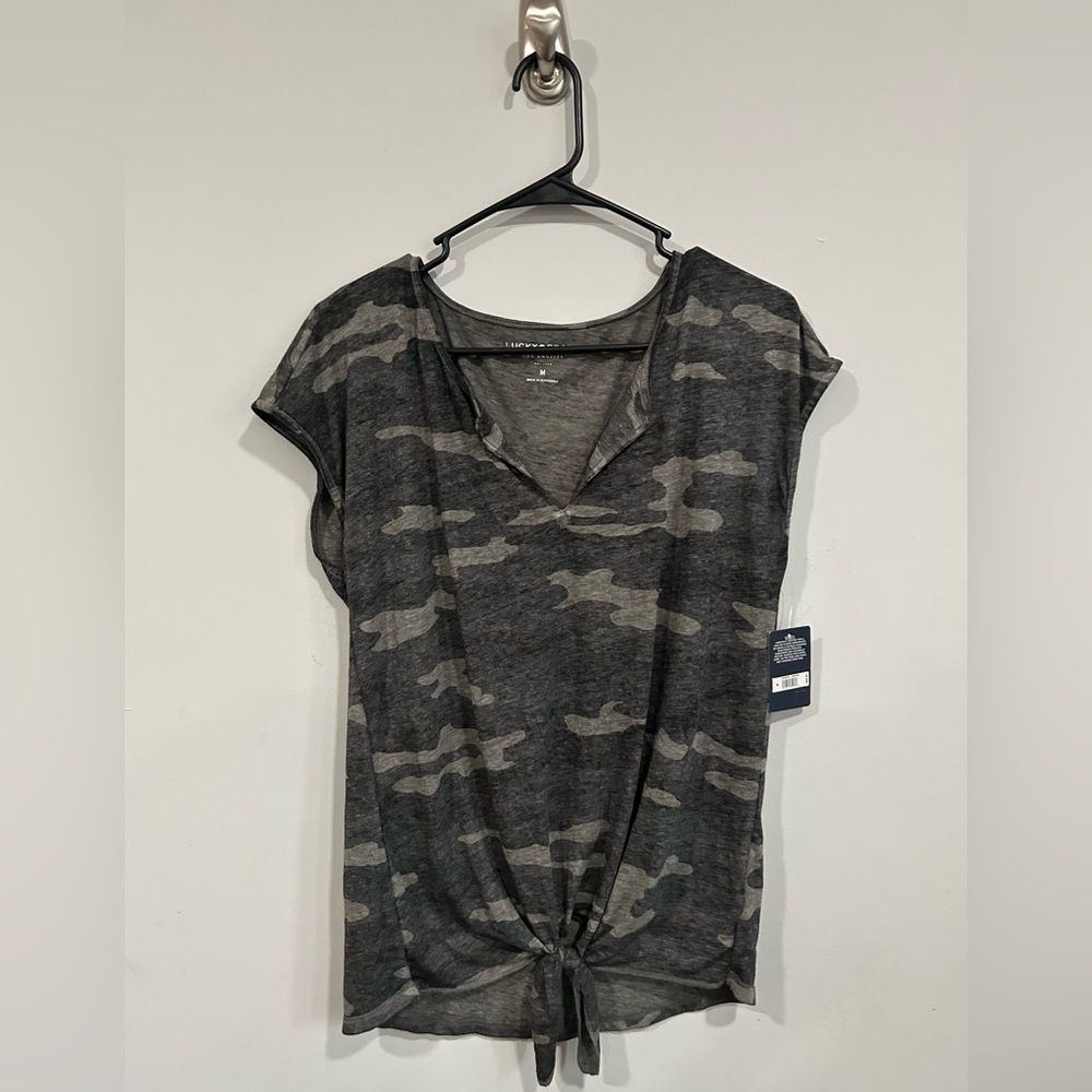 Luck Brand Camo Lightweight Shirt w/ Tie Medium